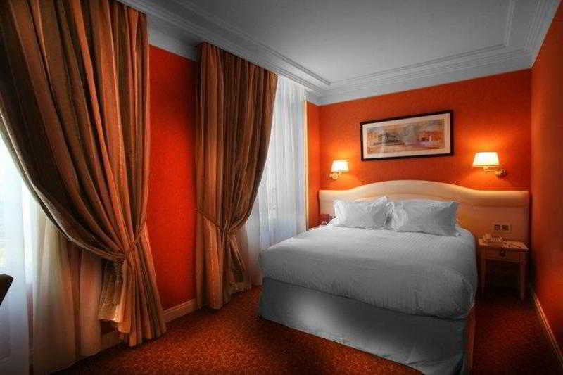 Hotel Princesse Flore Royat Room photo