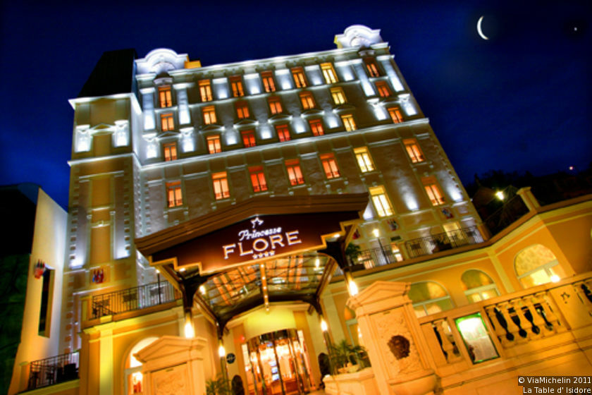 Hotel Princesse Flore Royat Exterior photo